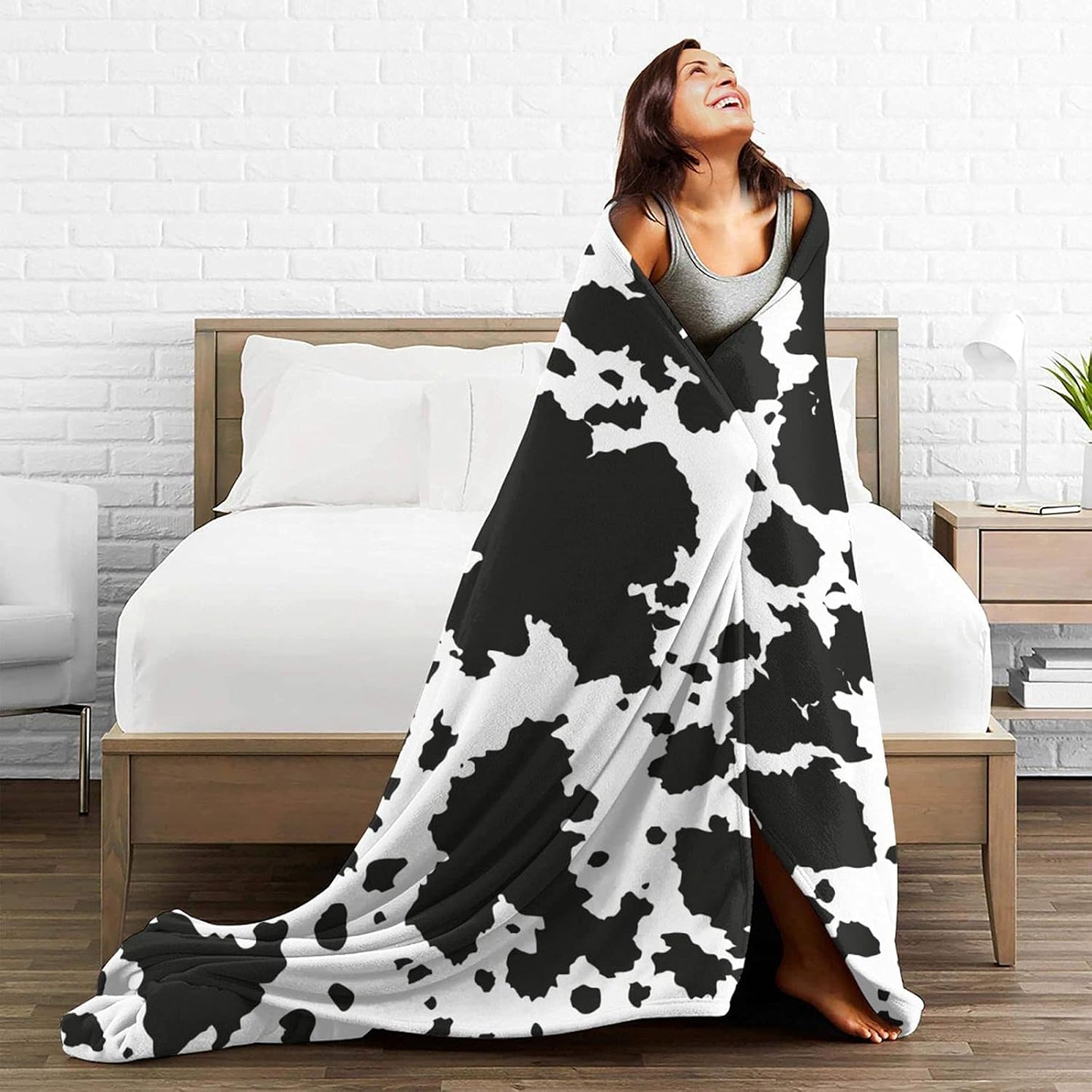 Cow Print Fleece Throw Blanket Soft Lightweight Warm Cozy Plush Blanket for Couch Bed Sofa 80"X60"