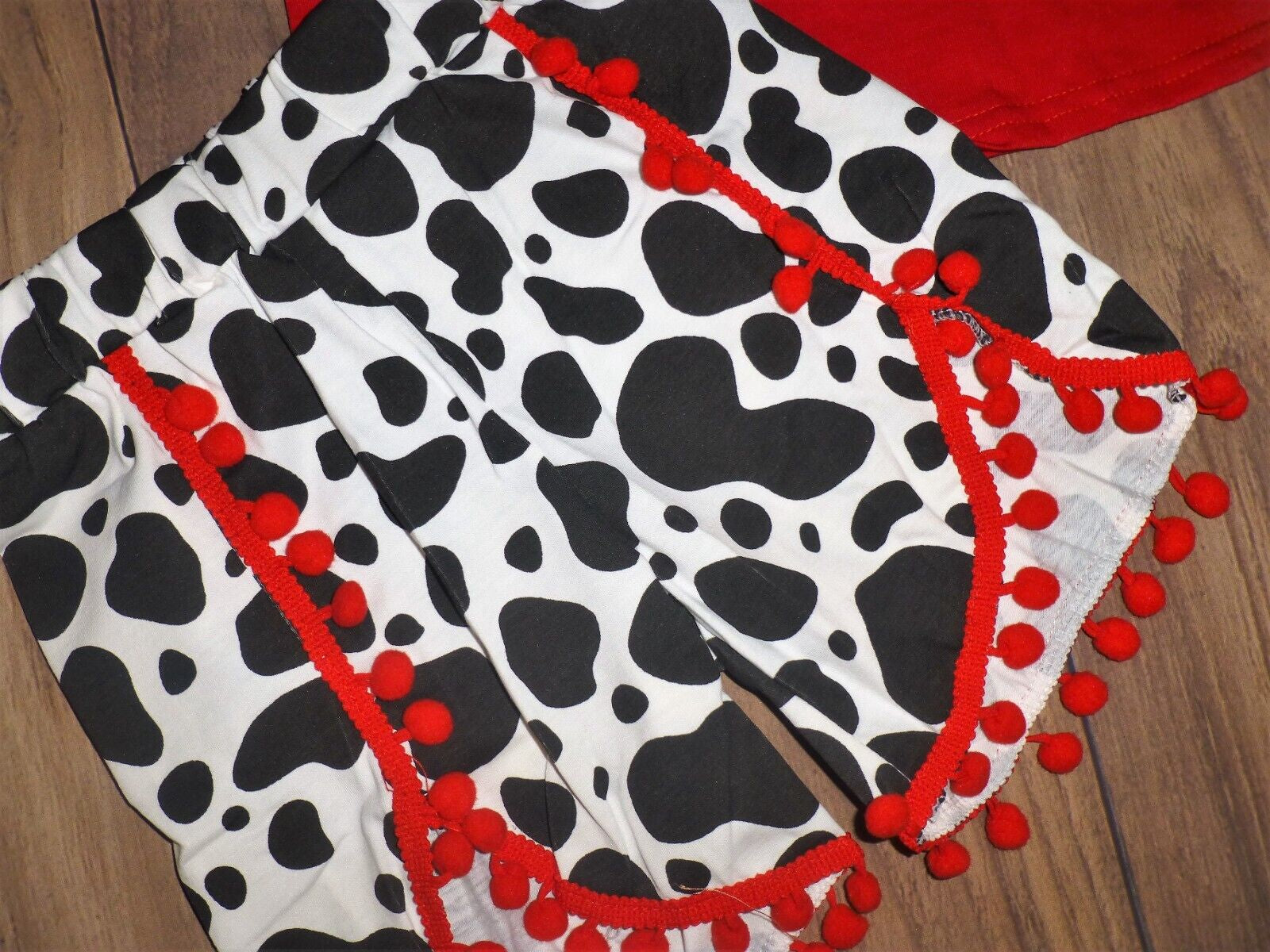 NEW Boutique Easily Distracted by Cows Girls Shorts Outfit Set